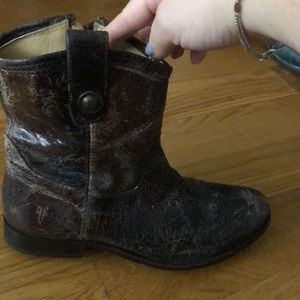 Frye Short Melissa Button Boots